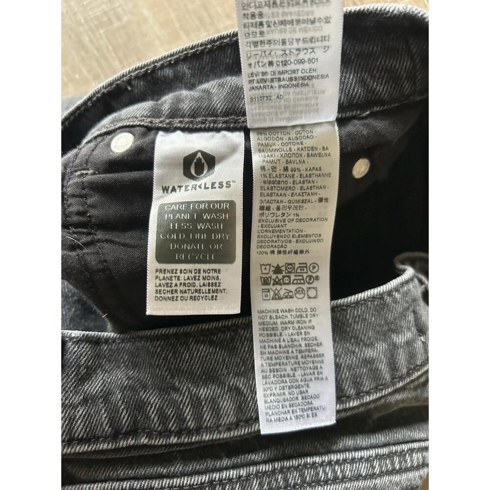 Levi's Jeans 70s High Slim straight Premium Womens 29 Faded Black Denim - Picture 4 of 11